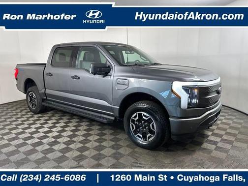 2023 Ford F-150 Lightning XLT