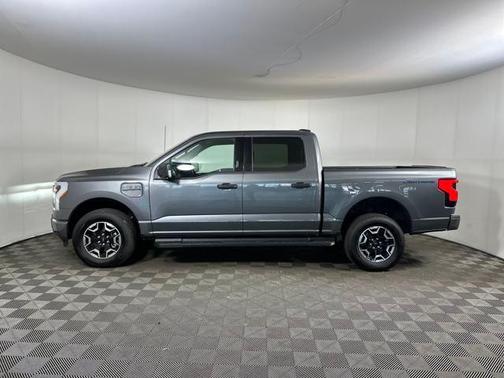 2023 Ford F-150 Lightning XLT