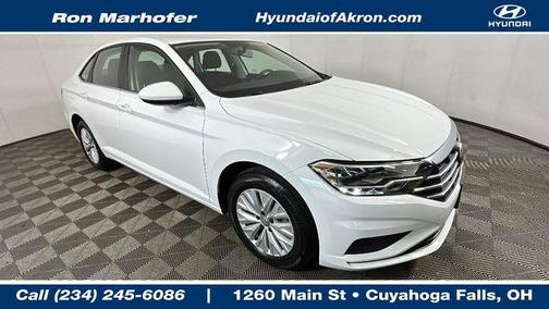 Pure White 2019 Volkswagen Jetta 1.4T SE