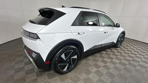 Atlas White 2025 Hyundai IONIQ 5 SEL