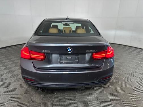 2018 BMW 330 xDrive