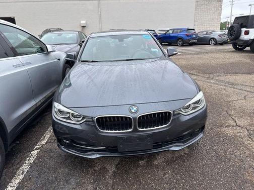 2018 BMW 330 xDrive