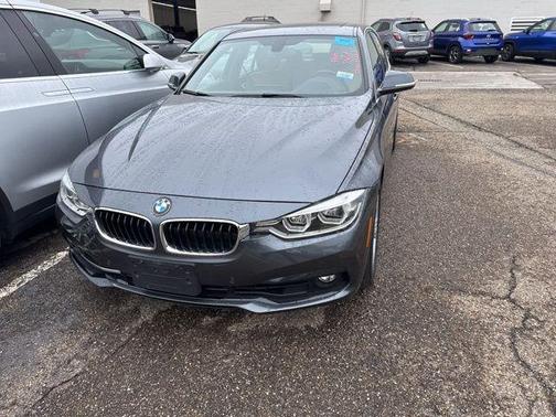 2018 BMW 330 xDrive