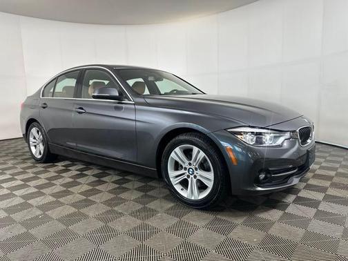 2018 BMW 330 xDrive