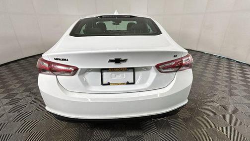 Summit White 2023 Chevrolet Malibu 1LT