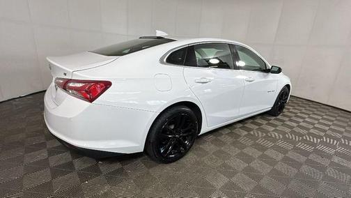 Summit White 2023 Chevrolet Malibu 1LT