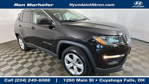Diamond Black Crystal Pearlcoat 2017 Jeep New Compass Latitude