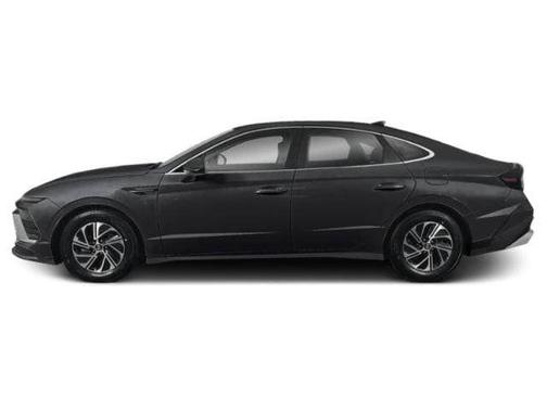 2026 Hyundai SONATA Hybrid Base