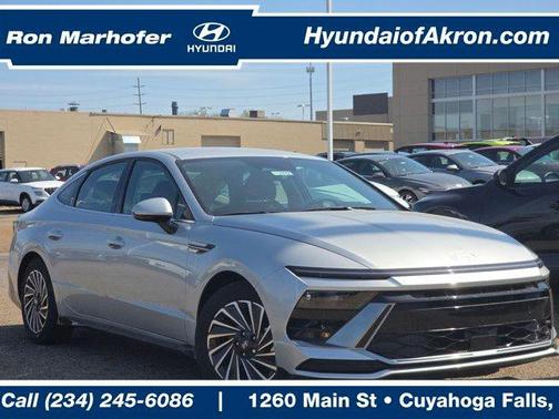 2025 Hyundai SONATA Hybrid SE