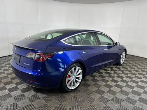 2020 Tesla Model 3 Performance