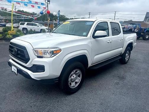 2023 Toyota Tacoma SR