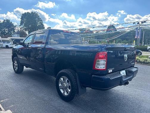 2021 RAM 2500 Big Horn Crew Cab 4x4 6'4' Box