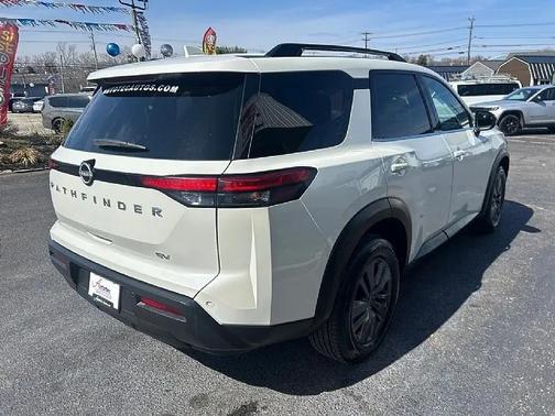 2024 Nissan Pathfinder SV FWD