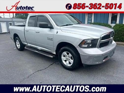 2017 RAM 1500 SLT