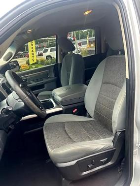 2017 RAM 1500 SLT