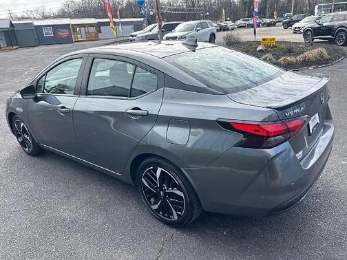 2024 Nissan Versa 1.6 S