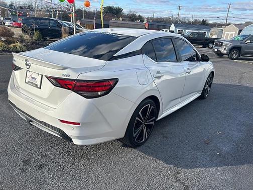 2022 Nissan Sentra SR