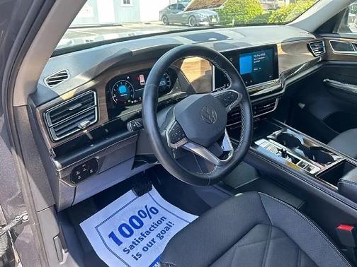 Gray 2025 Volkswagen Atlas 2.0T SE w/Technology 4MOTION