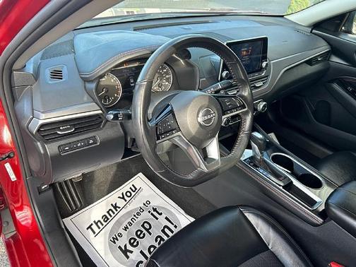 2023 Nissan Altima SR FWD