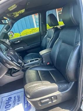 Midnight Black Metallic 2020 Toyota Tacoma TRD Off Road