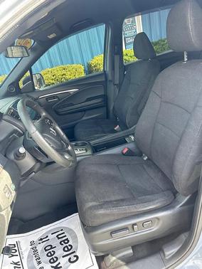 2022 Honda Pilot AWD Sport