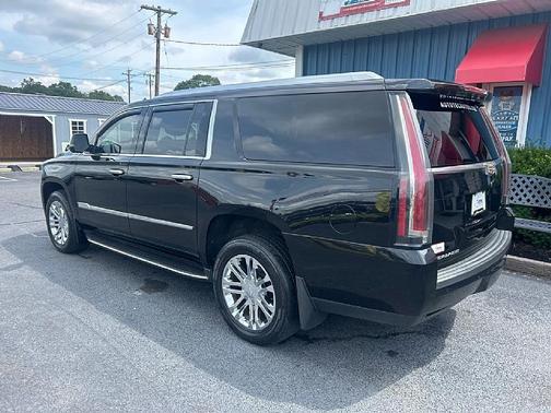 2016 Cadillac Escalade ESV Standard