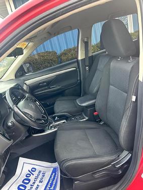 2018 Mitsubishi Outlander SE