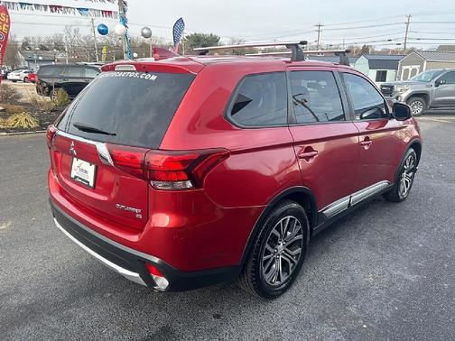 2018 Mitsubishi Outlander SE