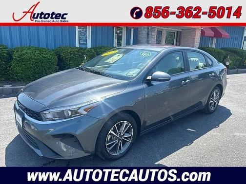 Gravity Gray 2023 Kia Forte LXS