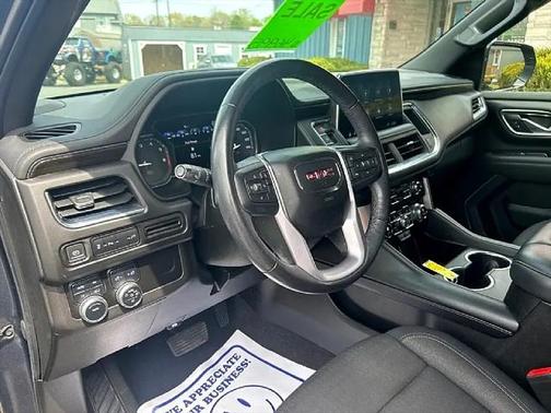 2021 GMC Yukon XL SLE