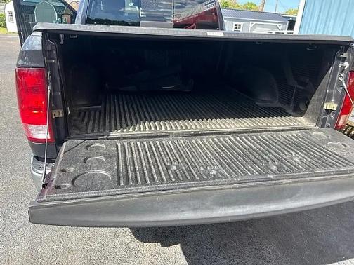 Maximum Steel Metallic Clearcoat 2017 RAM 1500 Big Horn