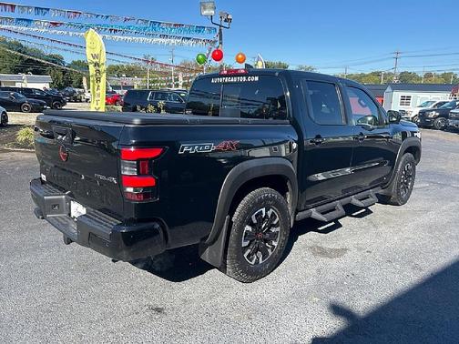 2023 Nissan Frontier PRO-4X