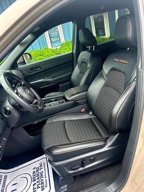 2023 Nissan Pathfinder Rock Creek 4WD