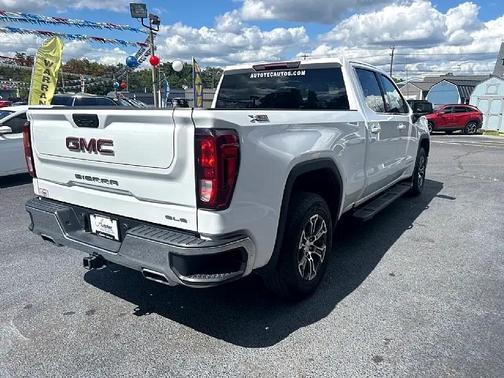 2022 GMC Sierra 1500 SLE