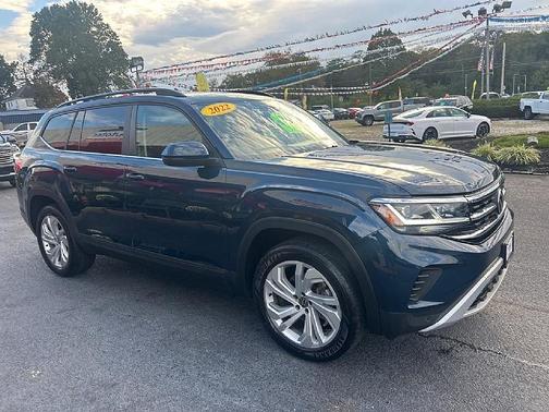 2022 Volkswagen Atlas 2.0T SE w/Technology