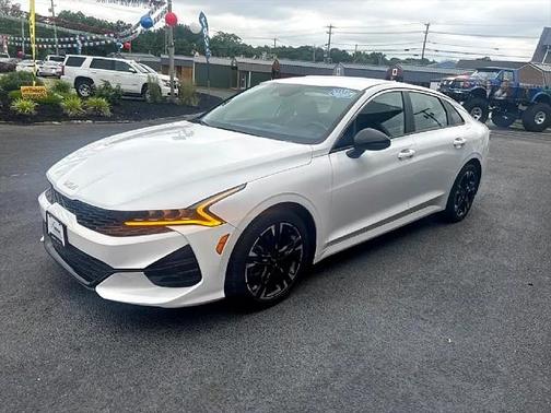 2022 Kia K5 GT-Line