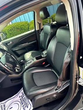 2020 Dodge Journey Crossroad