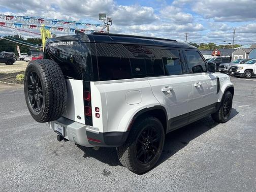 2021 Land Rover Defender 110 S