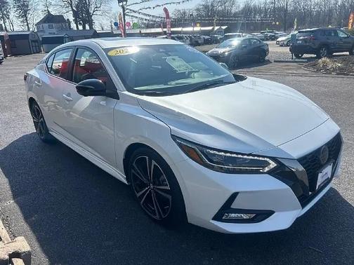 Aspen White Tricoat 2023 Nissan Sentra SR