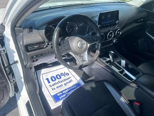 Aspen White Tricoat 2023 Nissan Sentra SR