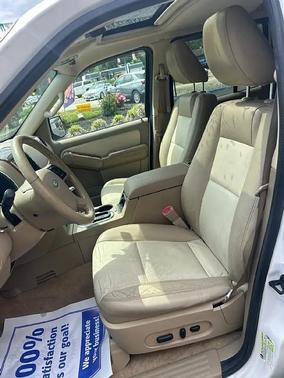White 2010 Ford Explorer Eddie Bauer