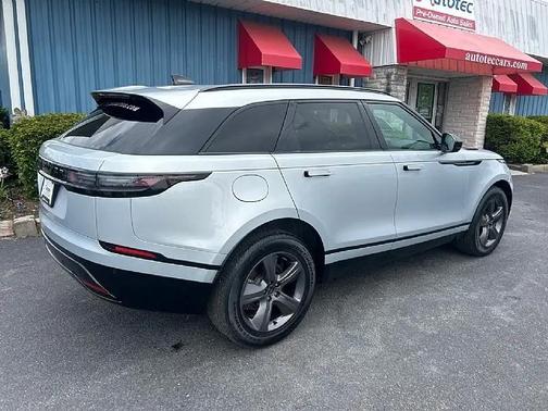 Hakuba Silver Metallic 2025 Land Rover Range Rover Velar P250 SE R-Dynamic