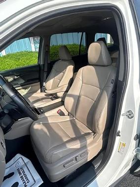 2020 Honda Pilot Touring 8-Passenger