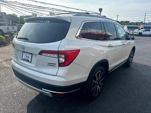 2020 Honda Pilot Touring 8-Passenger