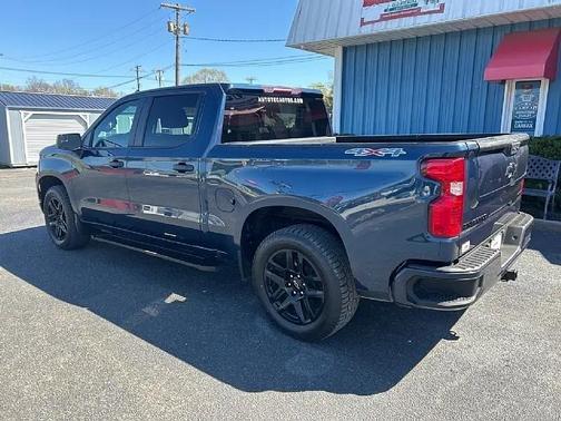 Northsky Blue Metallic 2022 Chevrolet Silverado 1500 Custom