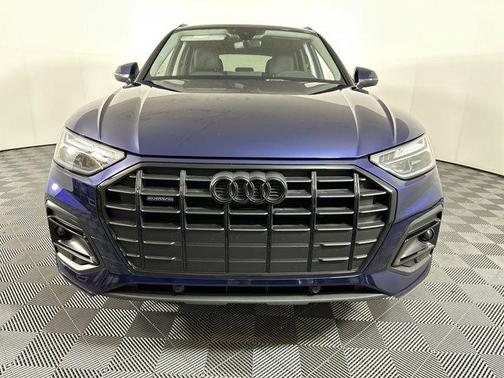 2025 Audi Q5 40 Premium