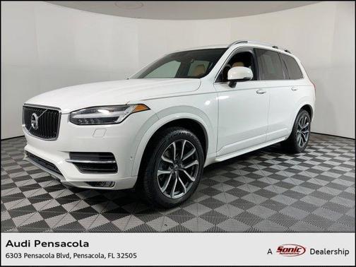 2018 Volvo XC90 T6 Momentum