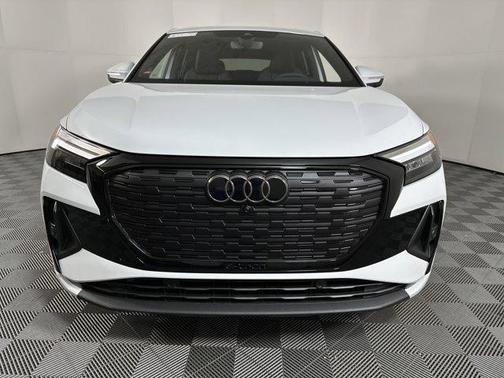 2025 Audi Q4 e-tron Sportback Premium Plus 55 quattro