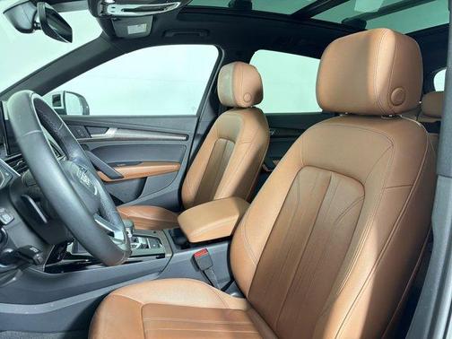 2023 Audi Q5 40 Premium