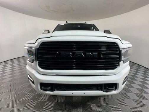 2022 RAM 2500 Laramie Crew Cab 4x4 6'4' Box